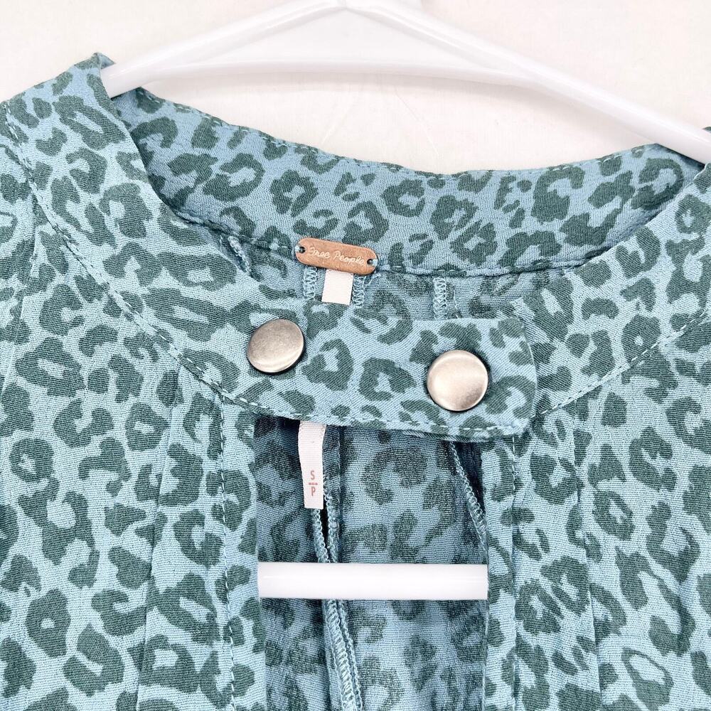 Free People Halter Neck Blue Leopard Printed Mini Dress Size Small - Picture 2 of 4